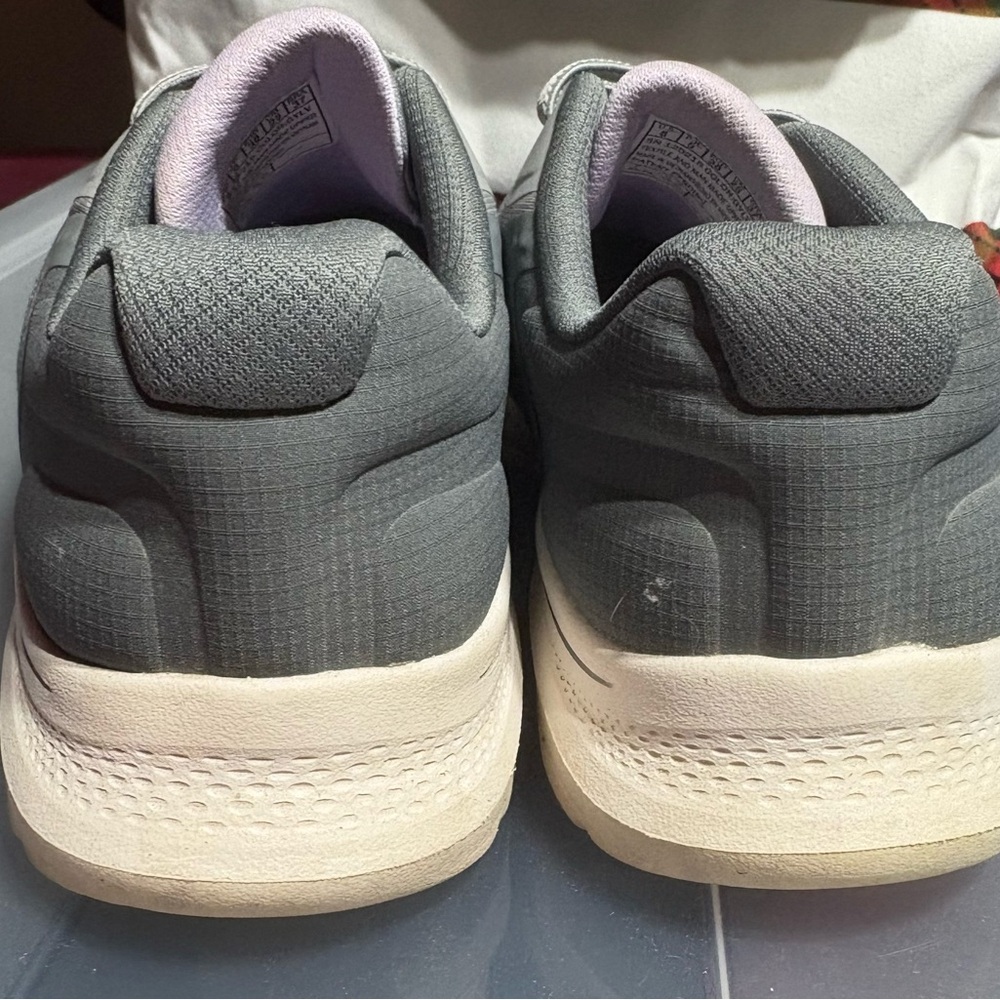 Skechers Gowalk7 gray sneakers - Picture 5 of 6